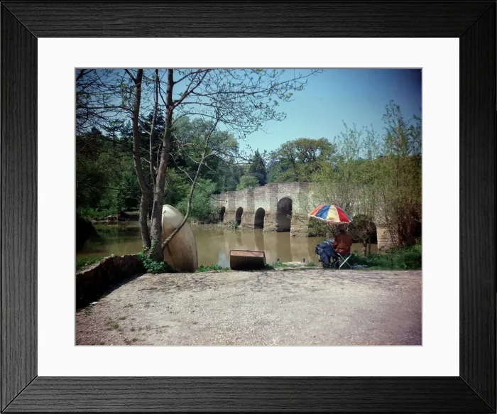 Framed Print : Stopham Bridge, River Avon, Petworth Framed Print : Stopham Bridge, River Avon, Petworth