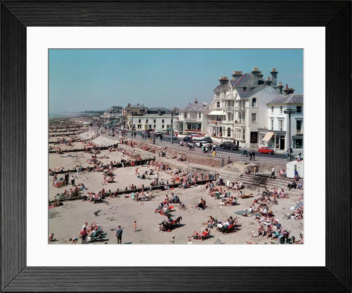 Framed Print : Western Esplanade, Bognor Regis Framed Print : Western Esplanade, Bognor Regis