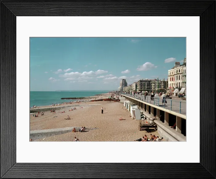 Framed Print : The beach and promenade, Hastings Framed Print : The beach and promenade, Hastings