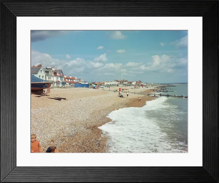 Framed Print : The beach, Pevensey Bay, Pevensey Framed Print : The beach, Pevensey Bay, Pevensey