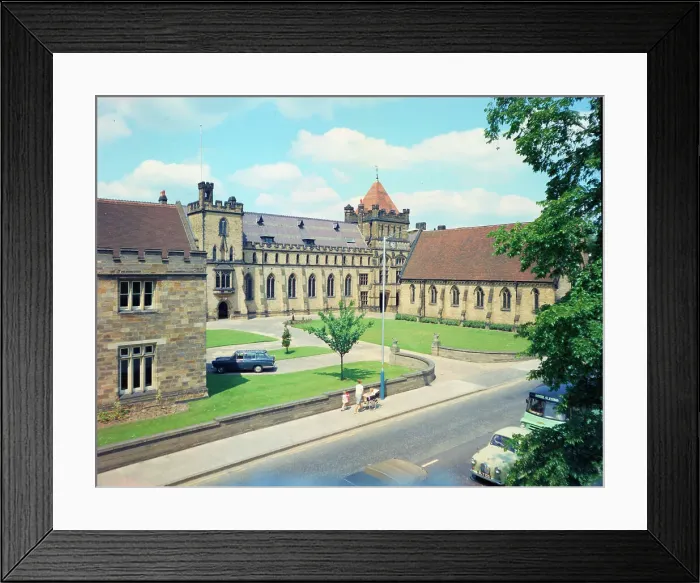 Framed Print : Tonbridge School, Tonbridge Framed Print : Tonbridge School, Tonbridge