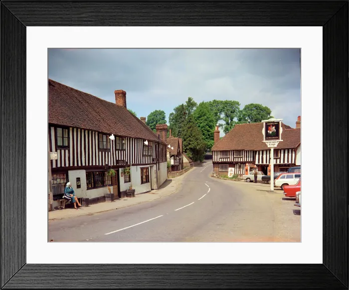 Framed Print : The Square, Ightham Framed Print : The Square, Ightham