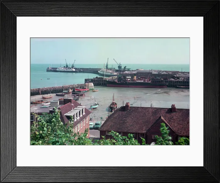Framed Print : The Harbour, Folkestone Framed Print : The Harbour, Folkestone