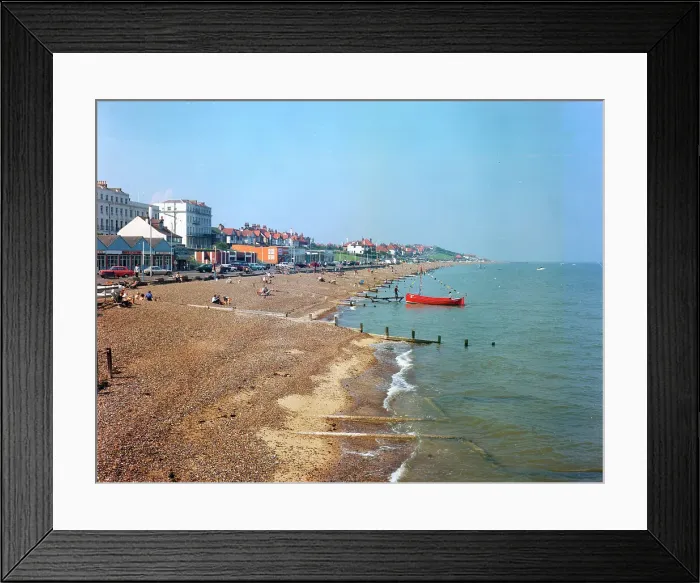 Framed Print : The beach, Herne Bay Framed Print : The beach, Herne Bay