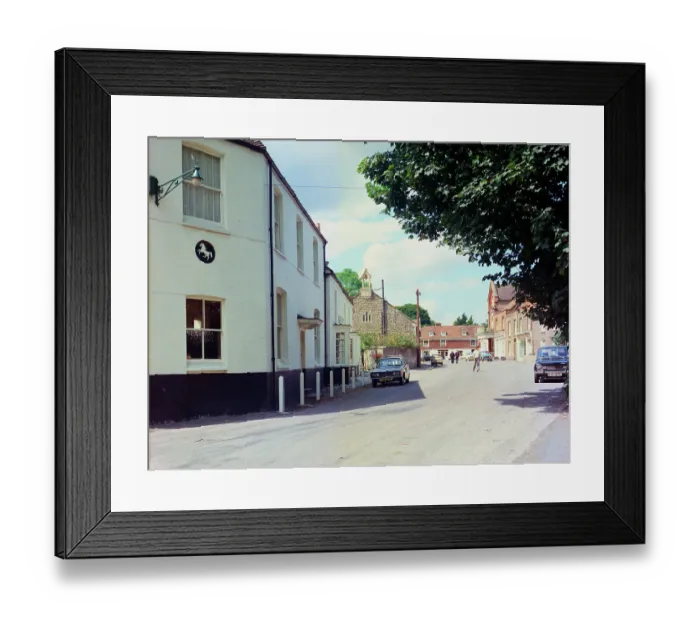 Framed Print : Church Street, Minster Framed Print : Church Street, Minster