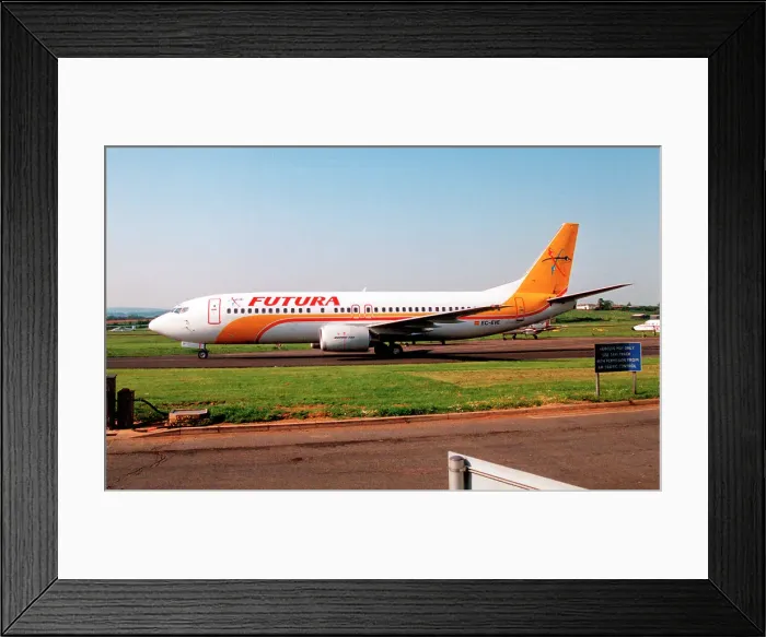 Framed Print : Boeing 737-4Y0 EC-EVE Framed Print : Boeing 737-4Y0 EC-EVE