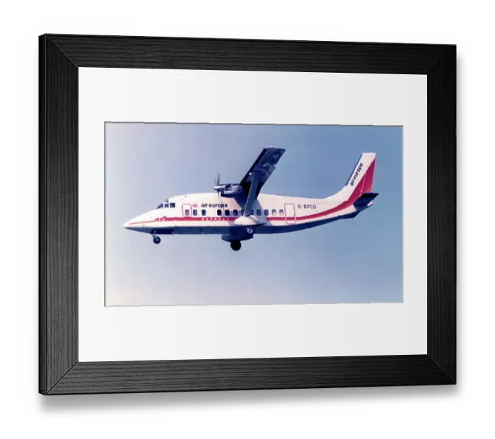 Framed Print : Short SD3-60 (100) G-BPCO Framed Print : Short SD3-60 (100) G-BPCO