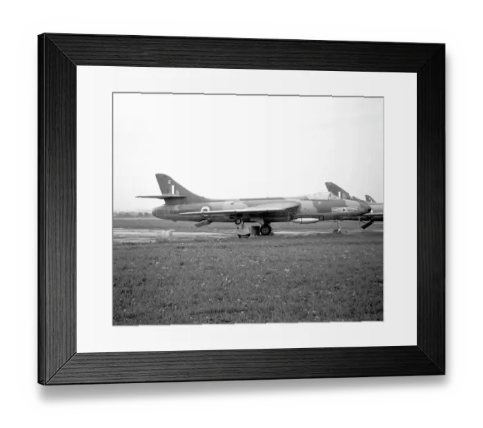 Framed Print : Hawker Hunter F.4 XF298 Framed Print : Hawker Hunter F.4 XF298
