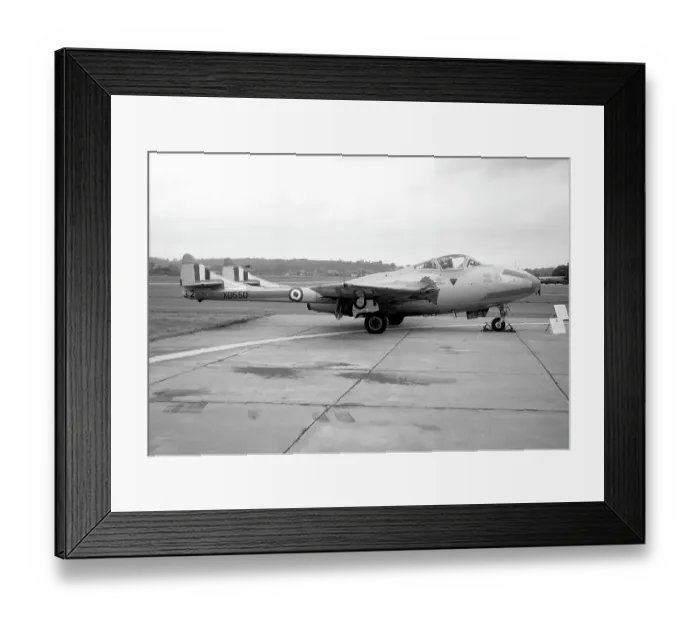 Framed Print : de Havilland DH.115 Vampire T.11 XD550 Framed Print : de Havilland DH.115 Vampire T.11 XD550