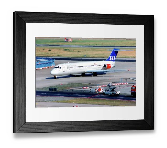 Framed Print : McDonnell Douglas DC-9 OY-KGR Framed Print : McDonnell Douglas DC-9 OY-KGR