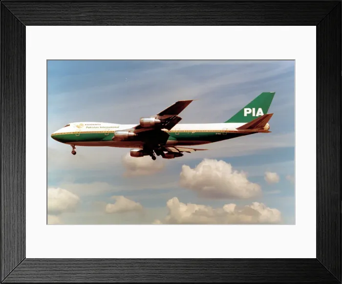 Framed Print : Boeing 747-200 AP-BAK Framed Print : Boeing 747-200 AP-BAK