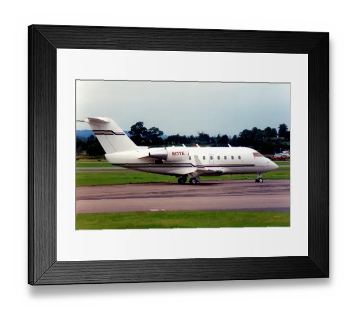 Framed Print : Canadair Challenger 601-3A N17TE Framed Print : Canadair Challenger 601-3A N17TE