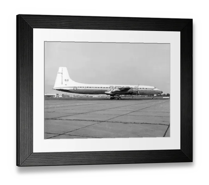 Framed Print : Canadair CC-106 Yukon 15932 Framed Print : Canadair CC-106 Yukon 15932