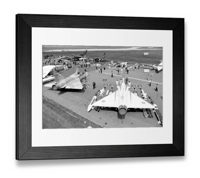 Framed Print : Dassault-Breguet Mirage 2000 04 and Dassault-Breguet 4000 01 Framed Print : Dassault-Breguet Mirage 2000 04 and Dassault-Breguet 4000 01
