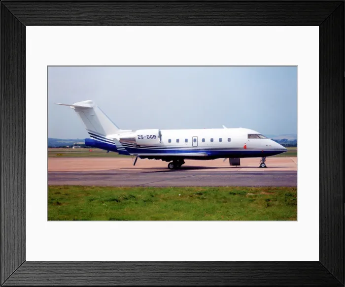 Framed Print : Canadair Challenger 604 ZS-DGB Framed Print : Canadair Challenger 604 ZS-DGB