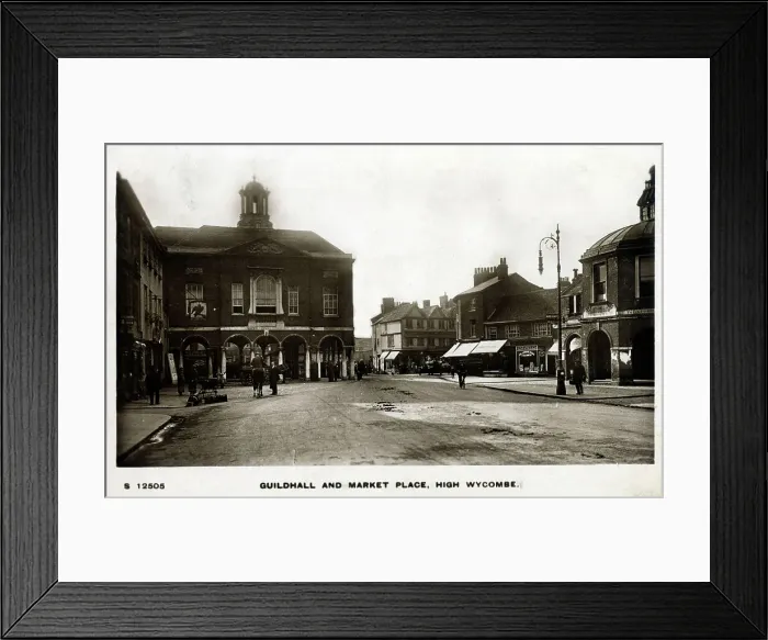 Framed Print : Guildhall and Market Place, High Wycombe, Buckinghamshire Framed Print : Guildhall and Market Place, High Wycombe, Buckinghamshire