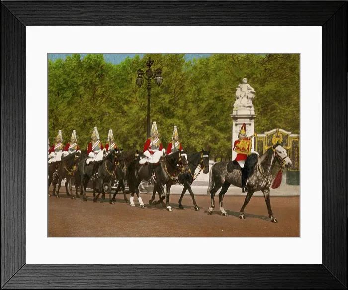 Framed Print : Lifeguards in the Mall, London Framed Print : Lifeguards in the Mall, London