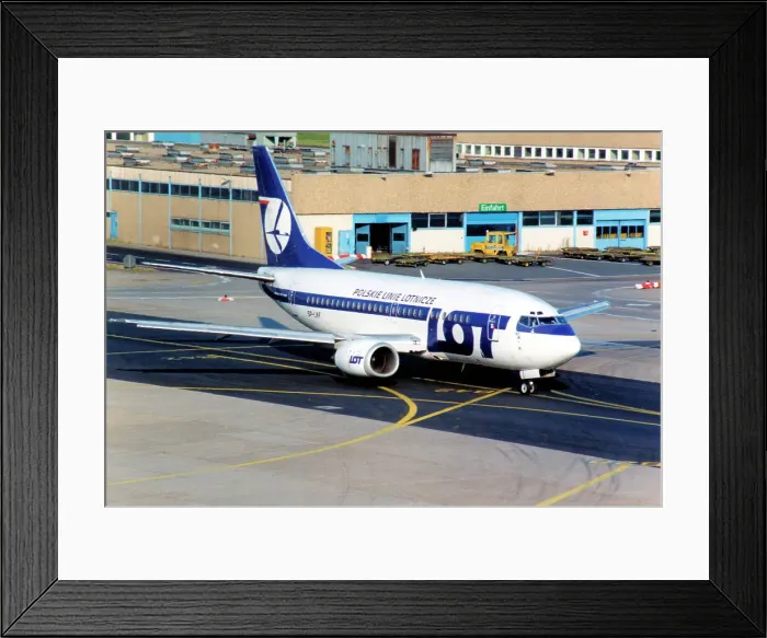 Framed Print : Boeing 737-55D SP-LKF