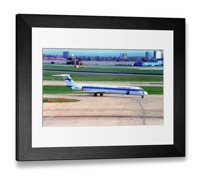 Framed Print : McDonnell Douglas MD-82 OH-LMO Framed Print : McDonnell Douglas MD-82 OH-LMO