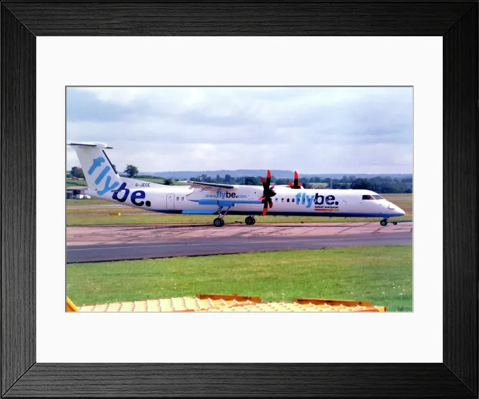 Framed Print : de Havilland Canada DHC-8-402 G-JECE Framed Print : de Havilland Canada DHC-8-402 G-JECE
