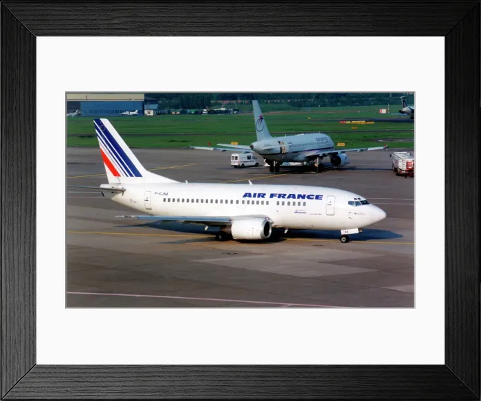 Framed Print : Boeing 737-528 F-GJNA Framed Print : Boeing 737-528 F-GJNA