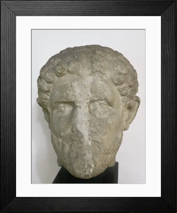 Framed Print : Head of the emperor Antoninus Pius (138-161) Framed Print : Head of the emperor Antoninus Pius (138-161)