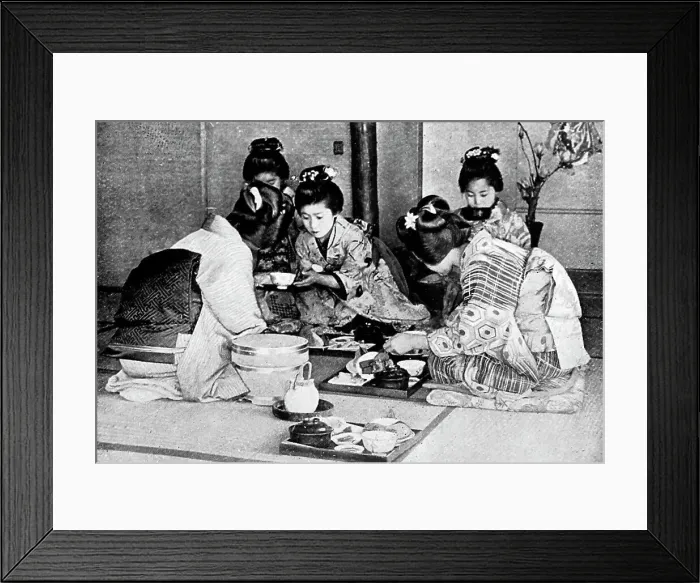 Framed Print : Geisha girls, Japan, early 1900s Framed Print : Geisha girls, Japan, early 1900s