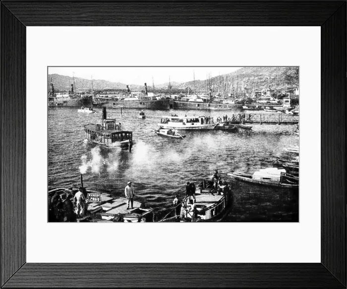 Framed Print : Nagasaki harbour, Japan, early 1900s Framed Print : Nagasaki harbour, Japan, early 1900s