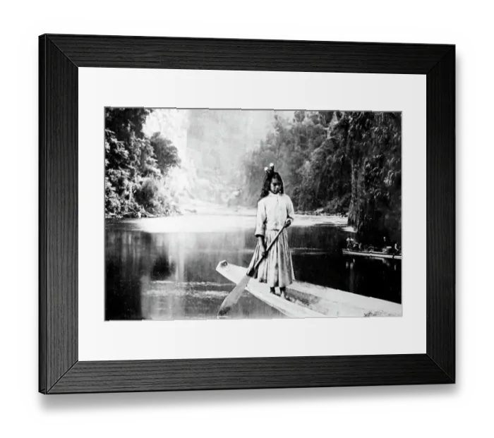 Framed Print : Maori girl, Whanganui River, New Zealand, early 1900s Framed Print : Maori girl, Whanganui River, New Zealand, early 1900s