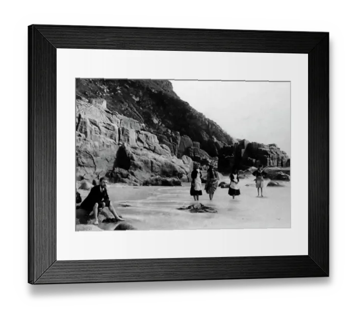 Framed Print : Carbis Bay, Cornwall, early 1900s Framed Print : Carbis Bay, Cornwall, early 1900s