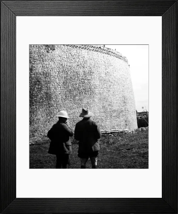 Framed Print : Ancient ruined wall, Zimbabwe, Victorian period Framed Print : Ancient ruined wall, Zimbabwe, Victorian period