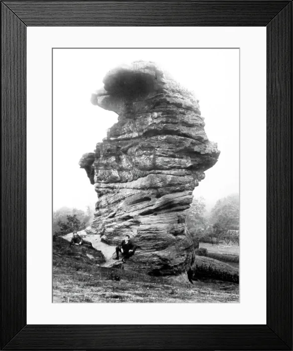 Framed Print : The Hemlock Stone, Stapleford near Nottingham, early 1900s Framed Print : The Hemlock Stone, Stapleford near Nottingham, early 1900s