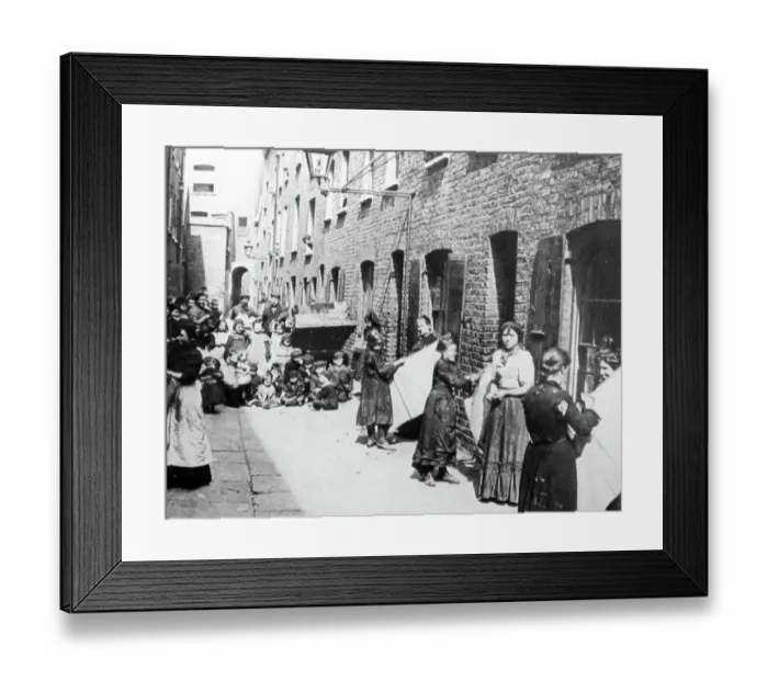Framed Print : Slum housing in London, Victorian period Framed Print : Slum housing in London, Victorian period