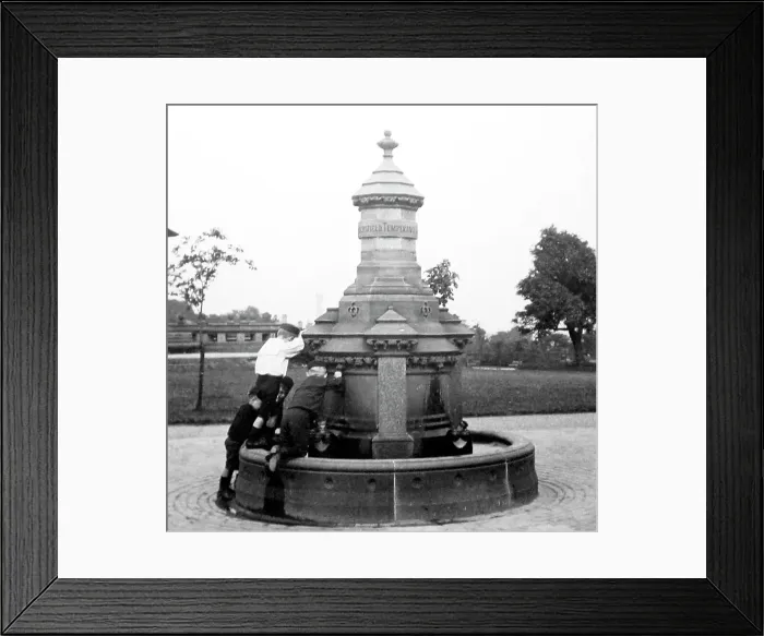 Framed Print : Drinking Fountain, Greenhead Park, Huddersfield, early 1900s Framed Print : Drinking Fountain, Greenhead Park, Huddersfield, early 1900s