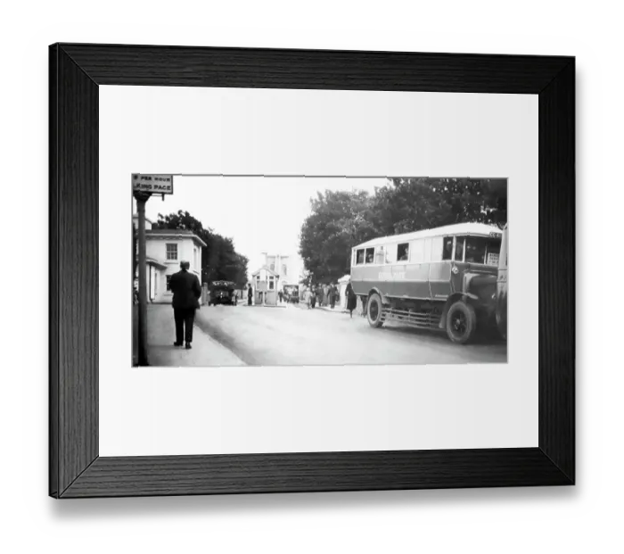Framed Print : Royal Blue buses at the Menai Suspension Bridge, Anglesey Framed Print : Royal Blue buses at the Menai Suspension Bridge, Anglesey