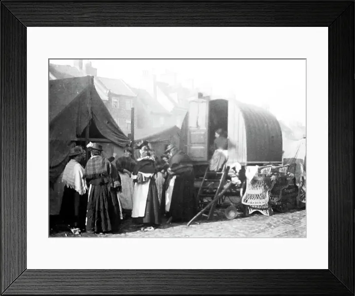 Framed Print : Gypsies at the Sheep Fair, Yarm on Tees in the early 1880s Framed Print : Gypsies at the Sheep Fair, Yarm on Tees in the early 1880s