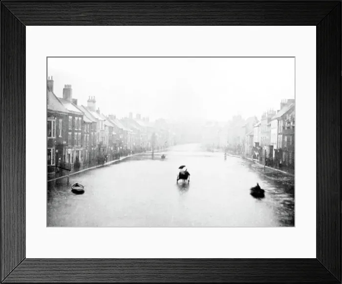 Framed Print : The Great Flood in Yarm on Tees in 1881 Framed Print : The Great Flood in Yarm on Tees in 1881
