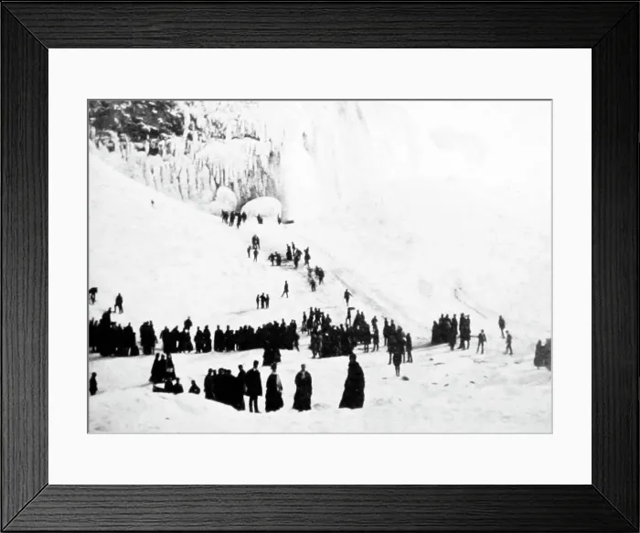 Framed Print : American Falls and Ice Mountain, Niagara falls, USA Framed Print : American Falls and Ice Mountain, Niagara falls, USA