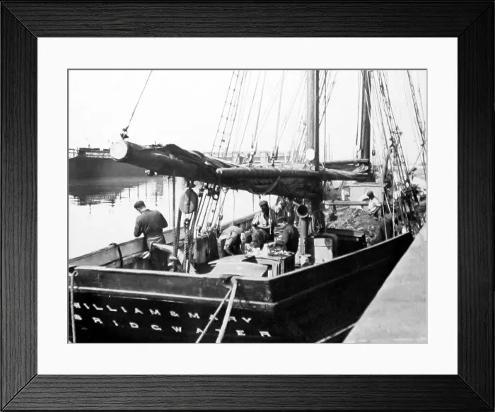 Framed Print : The William and Mary sailing barge, Bridgwater Framed Print : The William and Mary sailing barge, Bridgwater