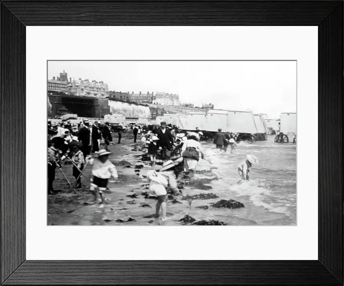 Framed Print : Ramsgate beach, Victorian period Framed Print : Ramsgate beach, Victorian period