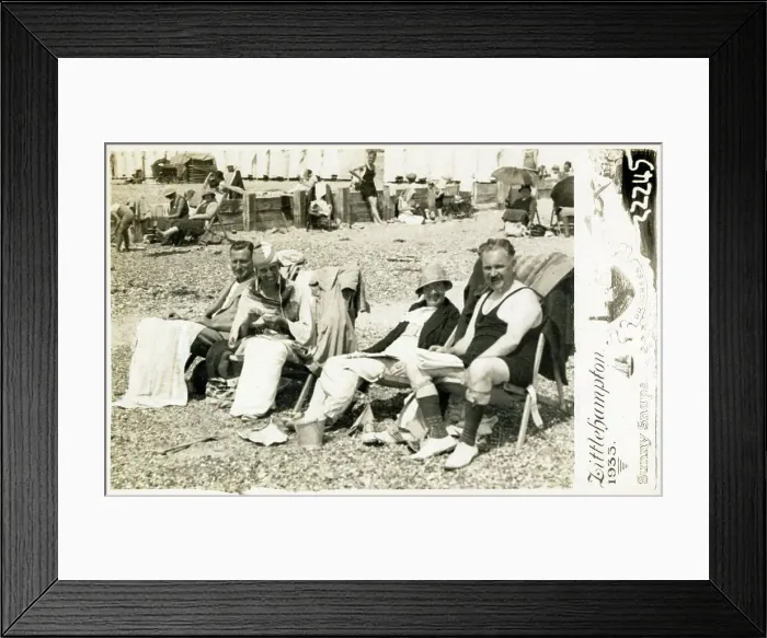 Framed Print : Family on their summer holidays on the beach, Littlehampton Framed Print : Family on their summer holidays on the beach, Littlehampton