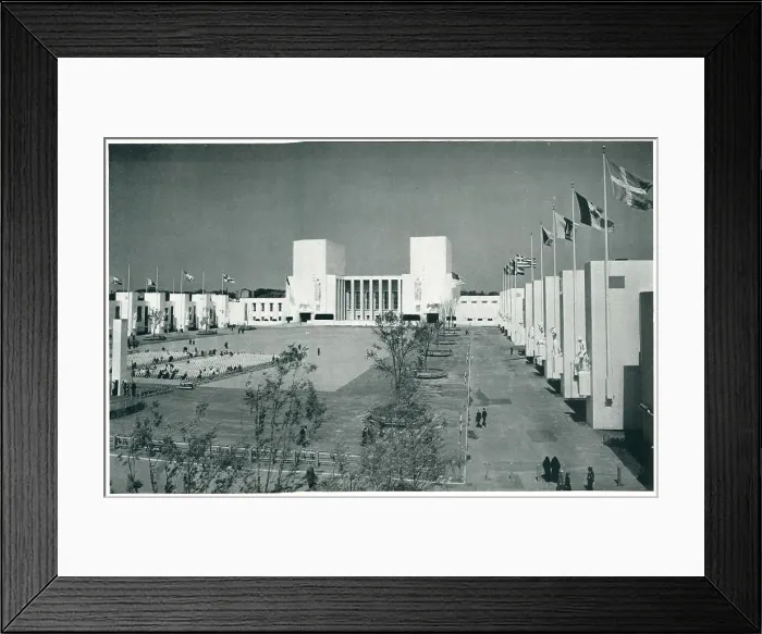 Framed Print : New York World's Fair, Court Of Peace Framed Print : New York World's Fair, Court Of Peace