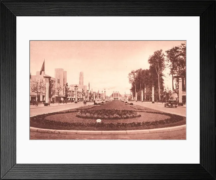 Framed Print : Brussels Expo 1935, Centenary Avenue Framed Print : Brussels Expo 1935, Centenary Avenue