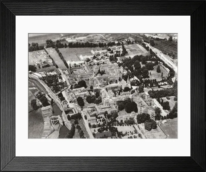 Framed Print : Middlesex County Lunatic Asylum, Hanwell Framed Print : Middlesex County Lunatic Asylum, Hanwell
