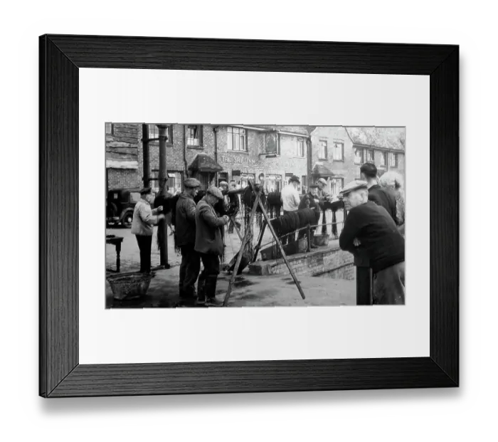 Framed Print : The Ship Inn, Folkestone, possibly 1920s Framed Print : The Ship Inn, Folkestone, possibly 1920s