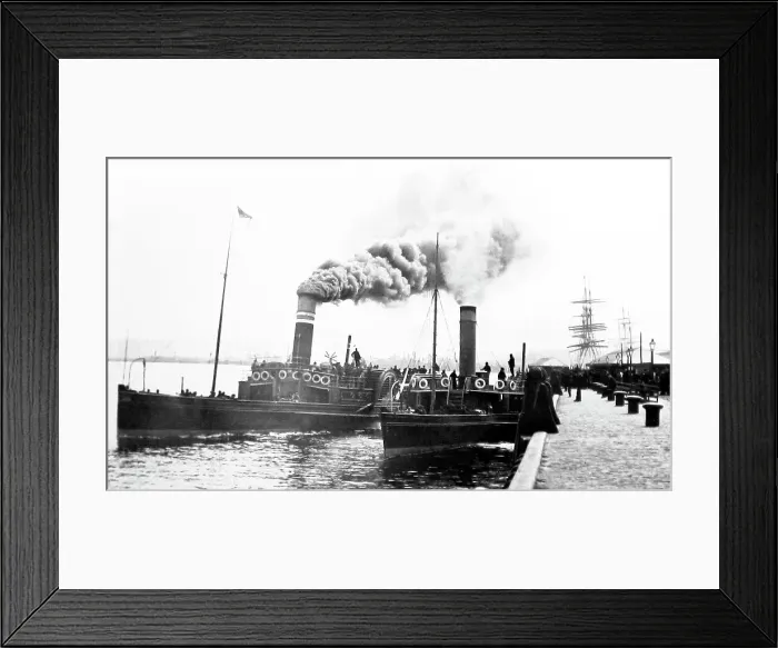 Framed Print : Steamers at Princes Pier, Greenock, Scotland Framed Print : Steamers at Princes Pier, Greenock, Scotland