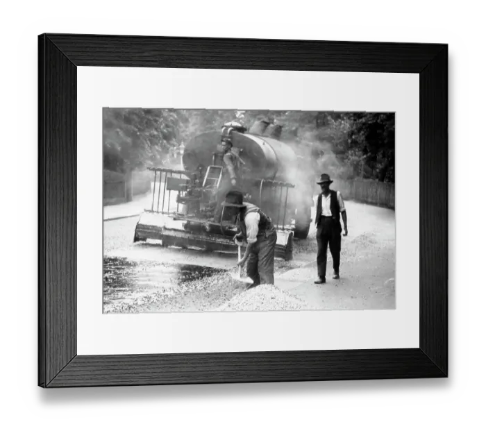 Framed Print : Tar spreading, England, possibly 1930s Framed Print : Tar spreading, England, possibly 1930s