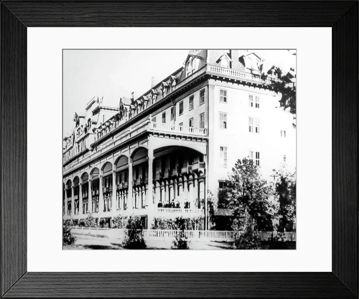 Framed Print : Fort William Henry Hotel, Lake George, USA Framed Print : Fort William Henry Hotel, Lake George, USA