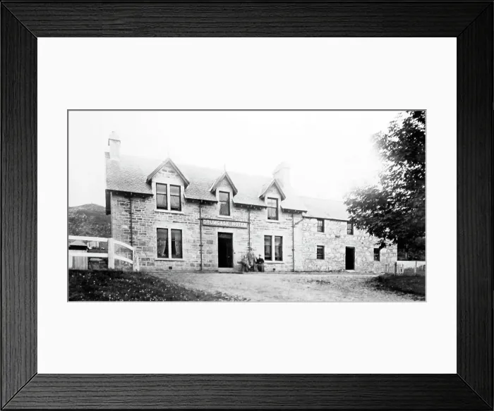 Framed Print : Drumgask Hotel, Scotland Framed Print : Drumgask Hotel, Scotland