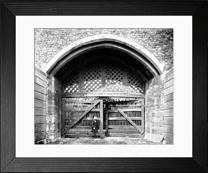 Framed Print : Traitors Gate, Tower of London Framed Print : Traitors Gate, Tower of London